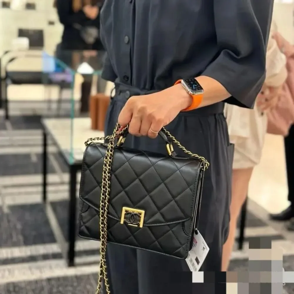 Chanel Women Pre-Loved Bag Very Good Condition